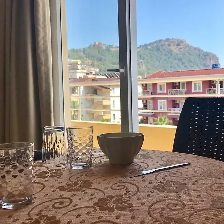 Aparthotel Serendi *